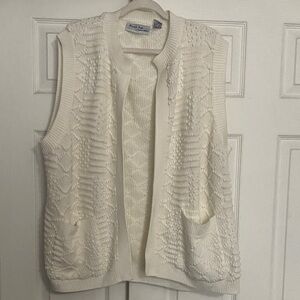Bonnie Lee Ivory Textured Knit Cardigan Vest